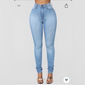 high waisted light wash jeans